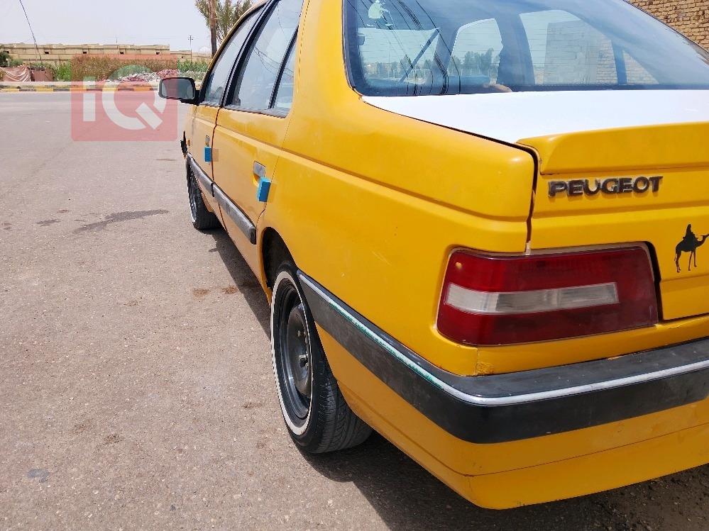 بيجو 405